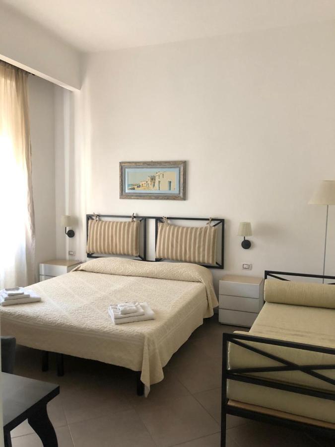 B&B Piazza Dante Nuoro Nuoro  Bagian luar foto