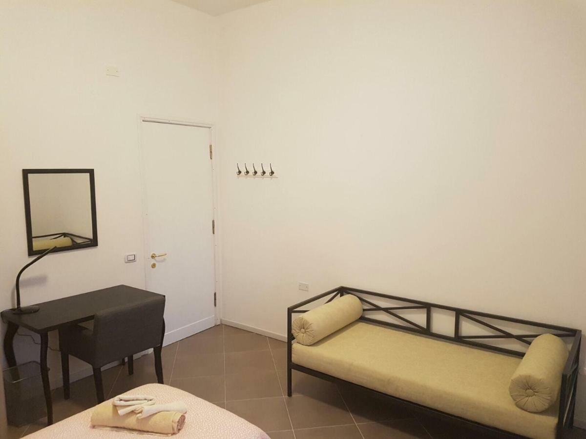 B&B Piazza Dante Nuoro Nuoro  Bagian luar foto