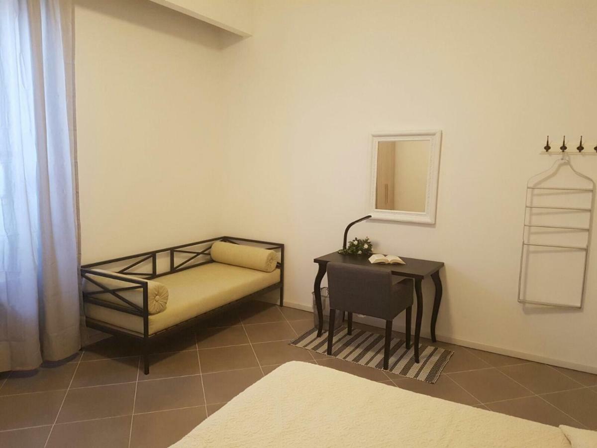 B&B Piazza Dante Nuoro Nuoro  Bagian luar foto